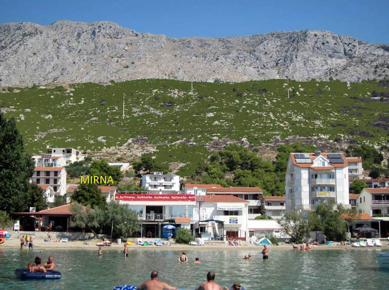 Apartments Mirna